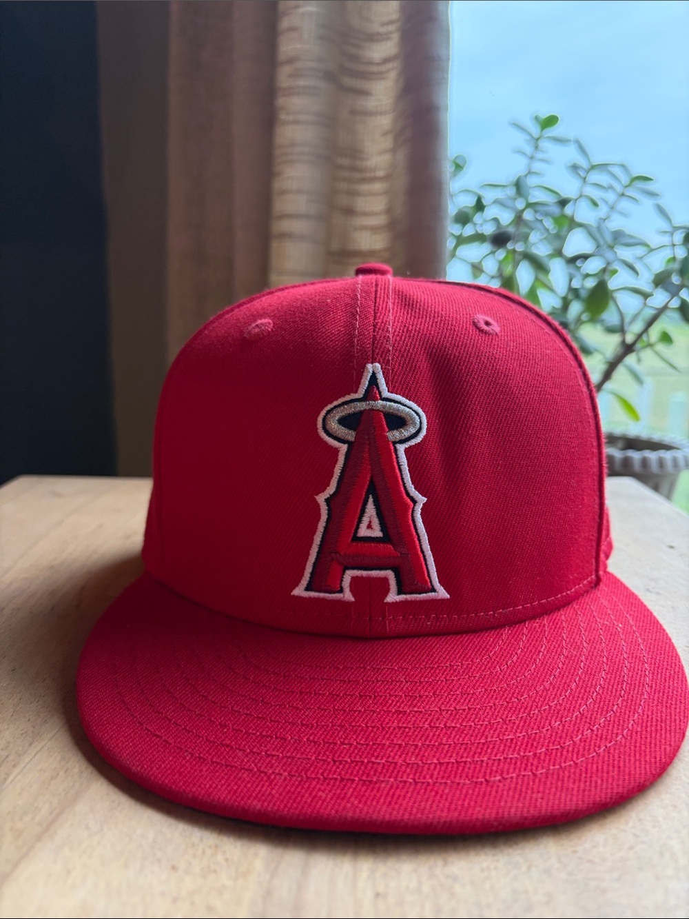 New Era 59FIFTY Los Angeles Angels of Anaheim Size 7 1/8 Hat Red